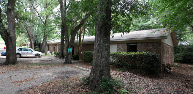 3955 Johnson Ave in Pensacola, FL - Building Photo - Building Photo