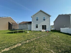 267 Andrew Dr in Yorkville, IL - Building Photo - Building Photo