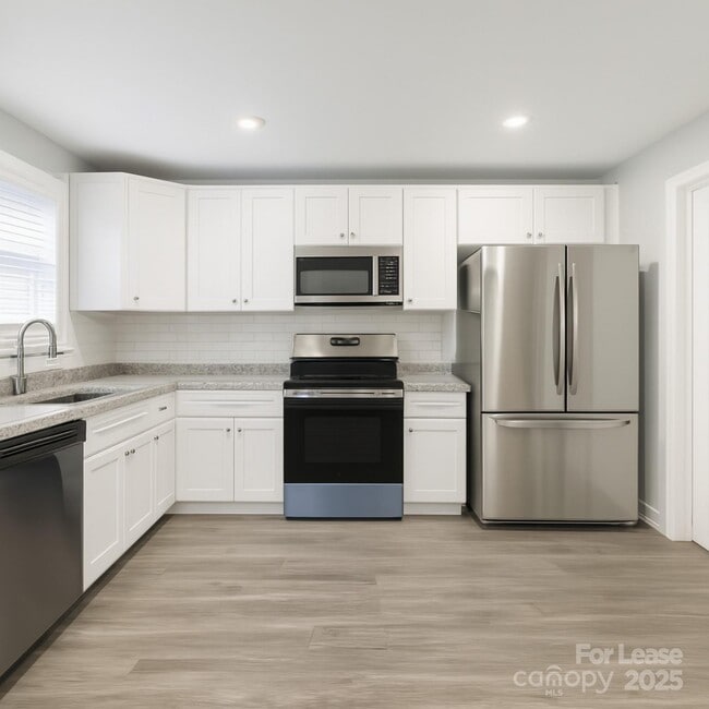 3204 Glenn Hope Way in Matthews, NC - Building Photo - Building Photo