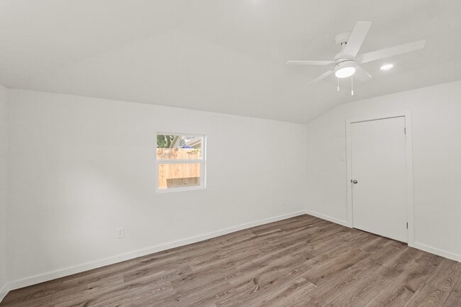 1909 4th St in Galena Park, TX - Building Photo - Building Photo
