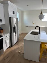 1114 English Ave, Unit Unit B in Indianapolis, IN - Building Photo - Building Photo