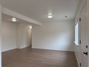 416 Jasper Ave in Middleton, ID - Building Photo - Building Photo