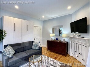322 Western Ave in Cambridge, MA - Building Photo - Building Photo