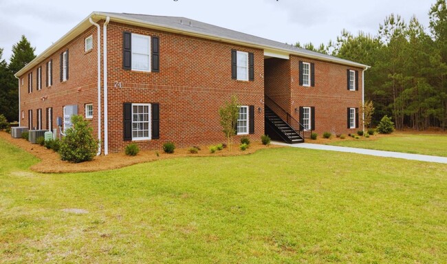 24 Rey Dan Ave in Buies Creek, NC - Building Photo - Building Photo