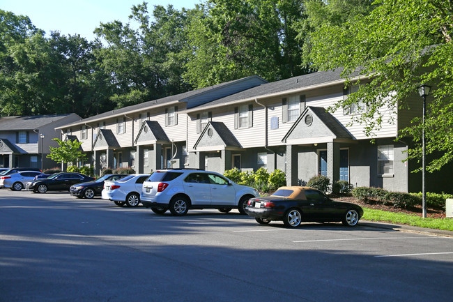 Townhomes at 770