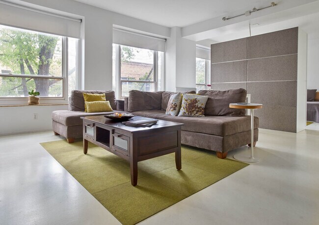 508 Union Ave, Unit Pembroke Unit 204