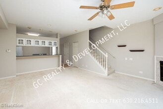 712 Blossom Ct in Naperville, IL - Building Photo - Building Photo