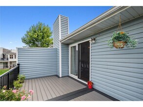 14797 Lower Endicott Way in Apple Valley, MN - Building Photo - Building Photo