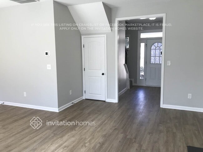 540 McCarthy Dr in Clayton, NC - Foto de edificio - Building Photo