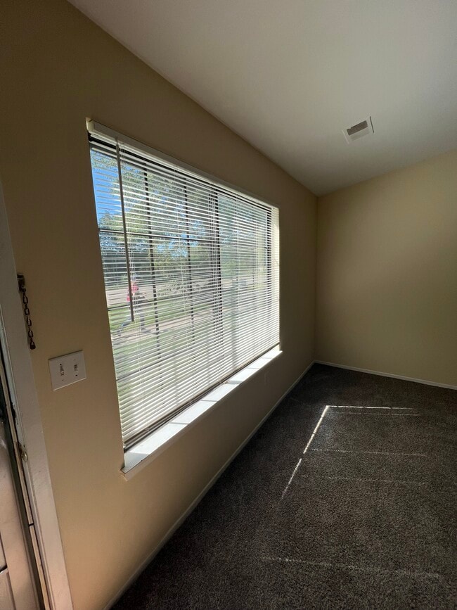 1257 Oxford Manor Ct, Unit 1 in South Lyon, MI - Building Photo - Building Photo