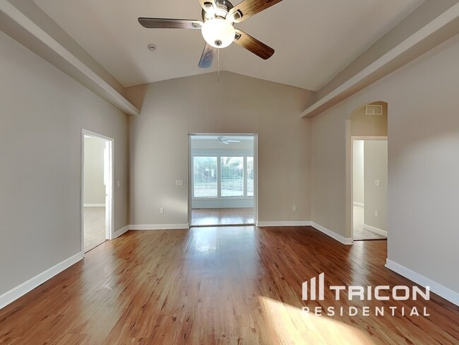 9208 64th Ct E in Parrish, FL - Building Photo - Building Photo