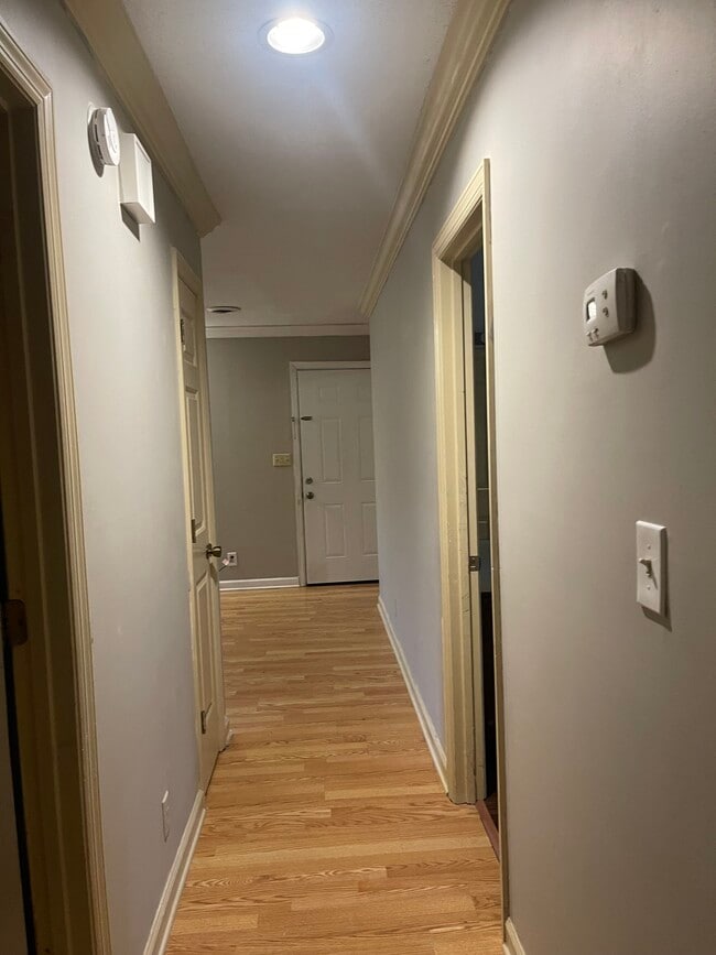 121 Arcadia Ln, Unit C in Oak Ridge, TN - Foto de edificio - Building Photo