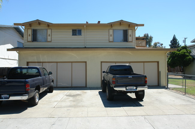 756 Concord Ave in San Jose, CA - Foto de edificio - Building Photo