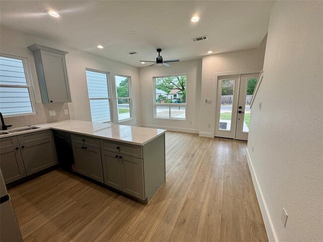 property at 5907 Coventry Ln