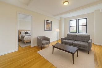 852 Amsterdam Ave in New York, NY - Foto de edificio - Building Photo