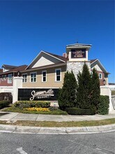 7554 Sunflower Cir in Kissimmee, FL - Building Photo - Building Photo