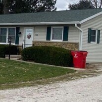 1320 S Curry Pike in Bloomington, IN - Building Photo