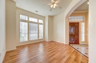 13130 Georgetown Dr in Sugar Land, TX - Building Photo - Building Photo