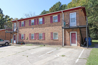 2803 S Roxboro St in Durham, NC - Building Photo - Building Photo