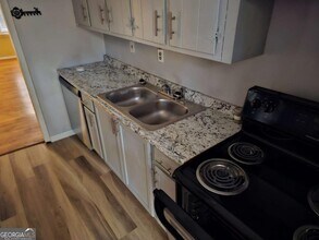 3223 Tulip Dr in Decatur, GA - Building Photo - Building Photo