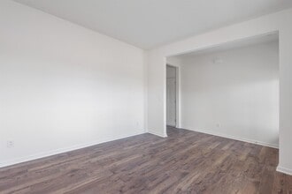 109 Kaley Ln in Lenoir City, TN - Building Photo - Building Photo