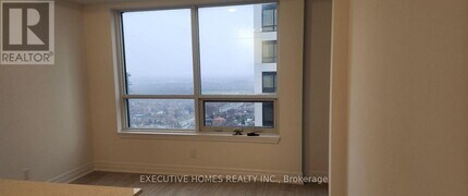 30 Elm Dr W in Mississauga, ON - Building Photo - Building Photo