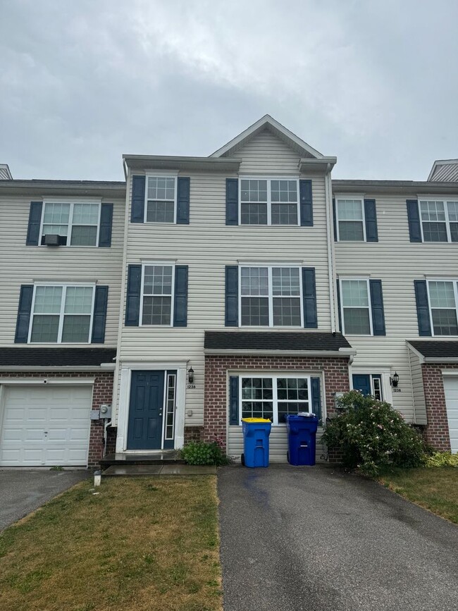property at 1236 Knob Run