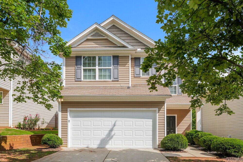 793 Lobdale Falls Dr in Lawrenceville, GA - Foto de edificio