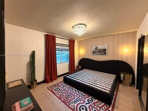 920 SW 50th Ave in Plantation, FL - Building Photo - Building Photo