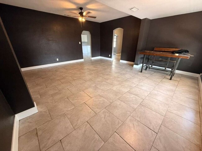 4416 N 40th St in Tampa, FL - Building Photo - Building Photo