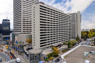 Yonge Eglinton Apartments — Orchard View in Toronto, ON - Building Photo