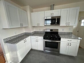 4045 Kempf St in Waterford Township, MI - Building Photo - Building Photo