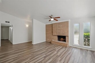 2936 Sundial Dr in Dallas, TX - Building Photo - Building Photo