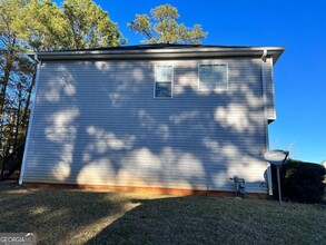 835 Aspen Dr in Lithia Springs, GA - Building Photo - Building Photo