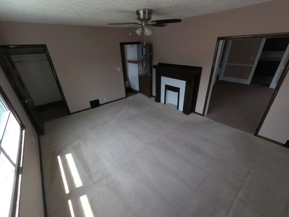 1026 W 30th St in Erie, PA - Building Photo