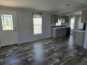 1311 US-92 in Auburndale, FL - Building Photo - Building Photo