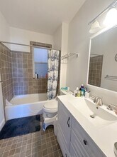 521 Beacon St, Unit 3E in Boston, MA - Building Photo - Building Photo