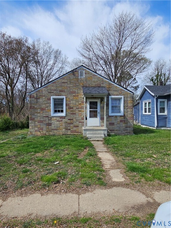 property at 1411 Lynhaven Ave