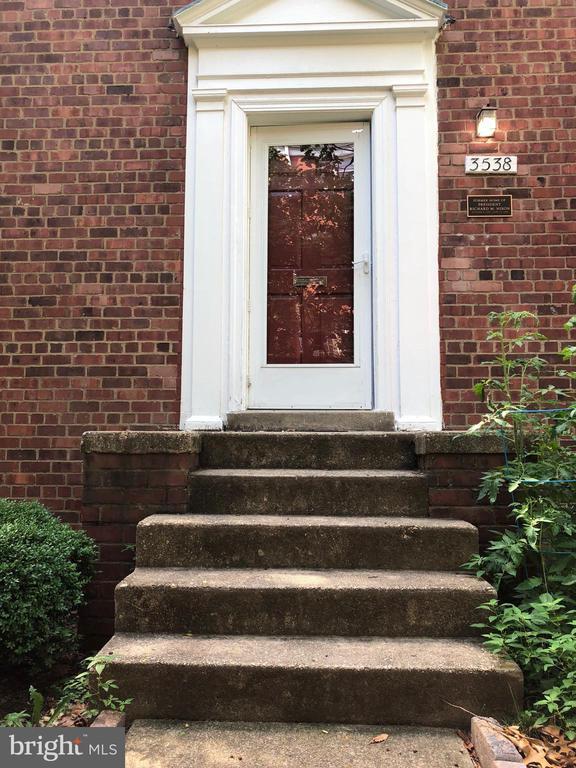 3538 Gunston Rd in Alexandria, VA - Building Photo - Building Photo