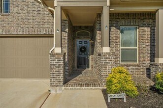 821 Meadows Dr in Argyle, TX - Building Photo - Building Photo