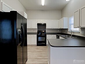 2008 Pheasant Glen Rd in Charlotte, NC - Building Photo - Building Photo