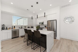 3410 Baer St in Houston, TX - Building Photo - Building Photo