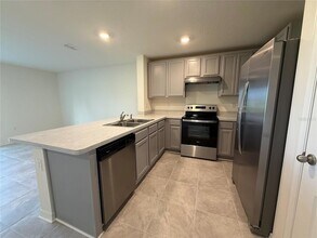 4167 Malawi Trl in St. Cloud, FL - Building Photo - Building Photo