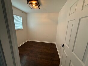 5405 Carnegie St in Pittsburgh, PA - Building Photo - Building Photo