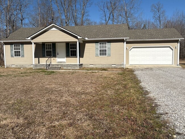231 Forrestwood Dr in Manchester, TN - Building Photo - Building Photo