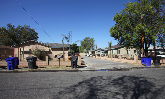 Glen Avon Single Family Estates in Jurupa Valley, CA - Foto de edificio - Building Photo