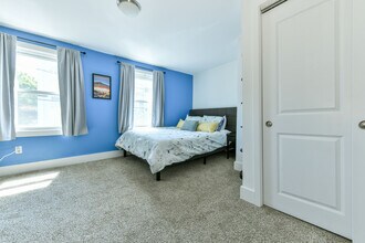 158 Everett St, Unit 1 in Boston, MA - Building Photo - Building Photo