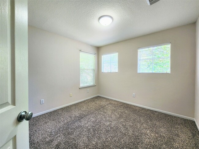 property at 11 Cider Mill Ct