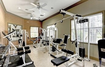 1110 Villagio Cir, Unit 116 in Sarasota, FL - Building Photo - Building Photo