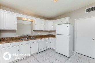 6136 Bolling Dr in Orlando, FL - Building Photo - Building Photo